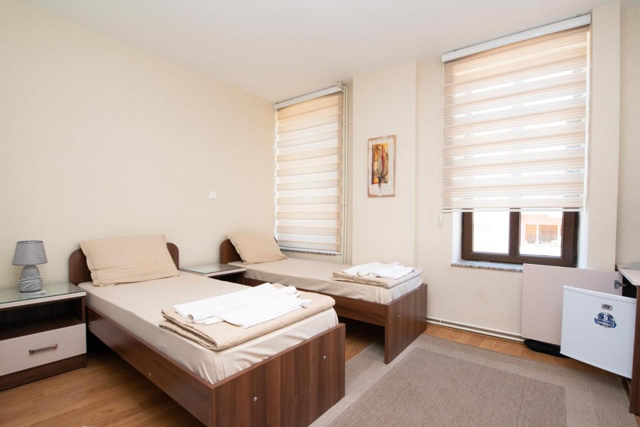 Stone Bridge Apartments Bitola Luaran gambar